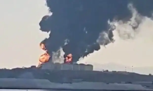 پشت پرده حمله به بندر صلاله / عملیات «پرچم دروغین» اسرائیل برای انتقام از مواضع مسقط