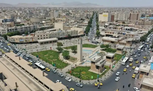 امروز سه نقطه از استان قم هدف حمله هوایی قرار گرفت