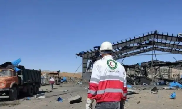 حمله هوایی به عوارضی تهران–قم/ پایگاه هلال‌احمر آسیب دید