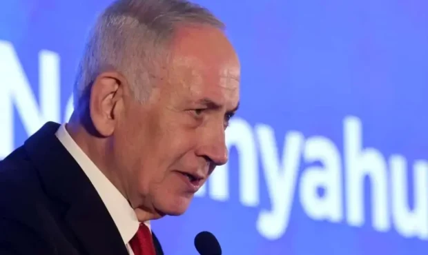 انگشت ششم نتانیاهو خبرساز شد+ عکس