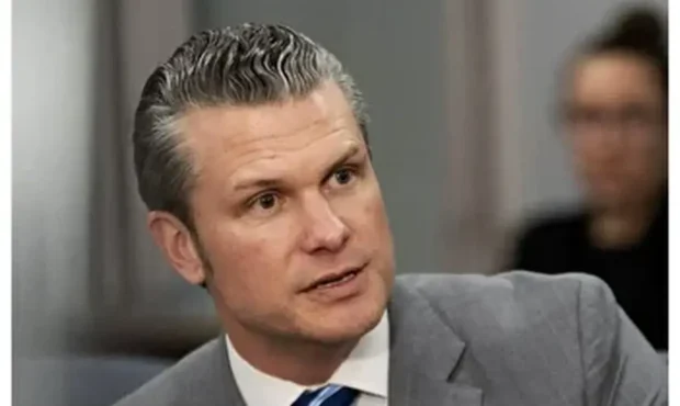 درخواست سناتور آمریکایی برای اخراج وزیر جنگ