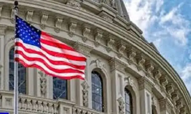 تصمیم تازه واشنگتن درباره ونزوئلا / مجوزهای جدید برای تجارت نفت و کود صادر شد