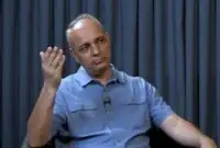 تحلیل خواندنی احمد زیدآبادی از حمله آمریکا به جزیره خارک / «همه چیز فدای هیچ!»