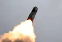 فوری / پرتاب ۱۰ موشک بالستیک توسط کره‌شمالی