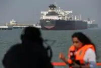 اجازه ویژه ایران به کشتی‌های هندی برای عبور از تنگه هرمز / سفیر ایران خبر داد