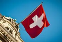 درخواست آمریکا رد شد/ سوئیس حریم هوایی خود را بست