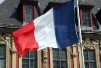 عقب‌نشینی پاریس؟ / شارل دوگل وارد جنگ با ایران نمی‌شود