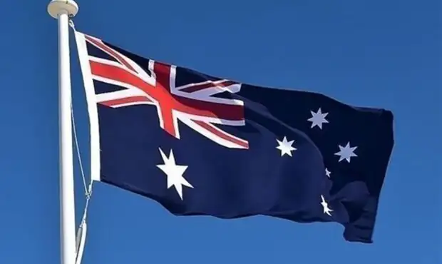 مذاکره ترامپ با ۷ کشور برای اعزام کشتی جنگی به تنگه هرمز / استرالیا مخالفت کرد