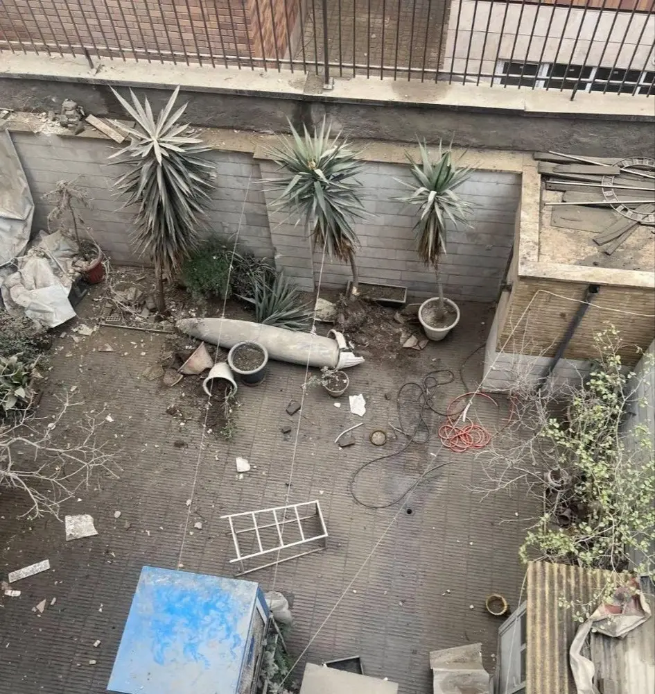 تصویر هولناک از موشک فرود آمده در تهران