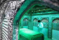 جزئیات تازه از خاکسپاری پیکر رهبر شهید انقلاب اعلام شد