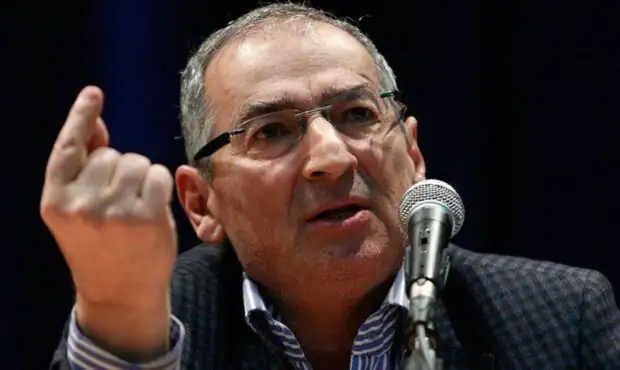 تحلیل صادق زیباکلام از نتیجه جنگ / نظام بیدی نیست که با این بادها بلرزد