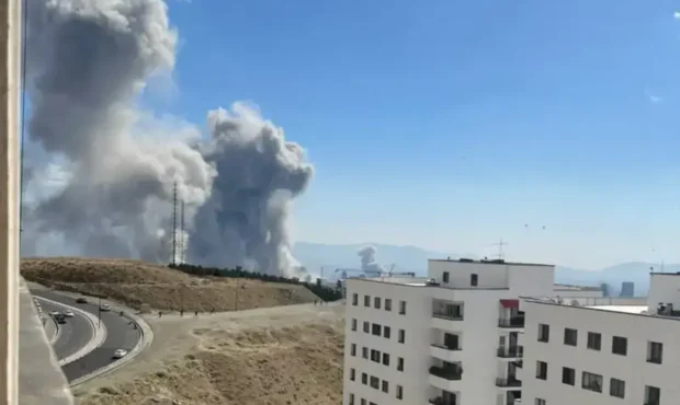 تنگسیری: از تاسیسات نفتی مرتبط با آمریکا فاصله بگیرید