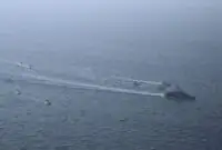 اقدام نیروی دریایی سپاه در تنگه هرمز؛ / یک نفتکش متوقف شد