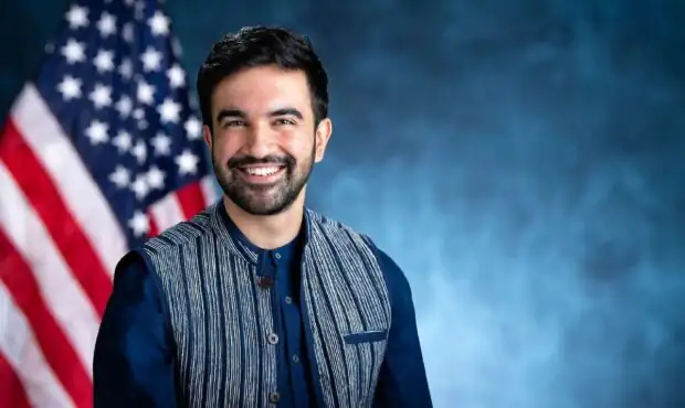 پیام مهم شهردار نیویورک به مردم ایران / در مخالفت با این جنگ ایستاده‌ام