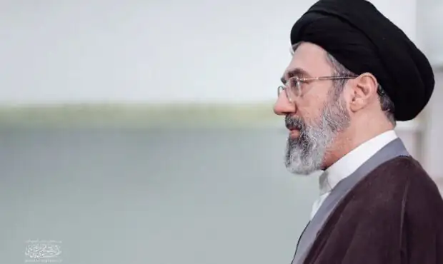 در اتاق جنگ ایران چه میگذرد؟ / ۱۰ فرمان نظامی رهبر منتشر شد در اتاق جنگ ایران چه میگذرد؟ / ۱۰ فرمان نظامی رهبر منتشر شد