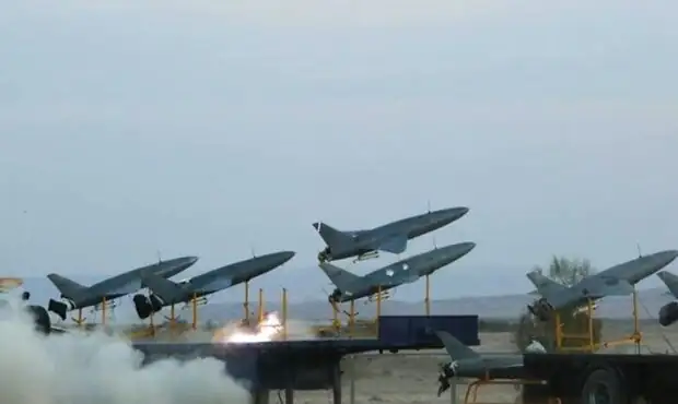 عملیات پهپادی ارتش ایران / فرودگاه بنگوریون هدف قرار گرفت عملیات پهپادی ارتش ایران / فرودگاه بنگوریون هدف قرار گرفت