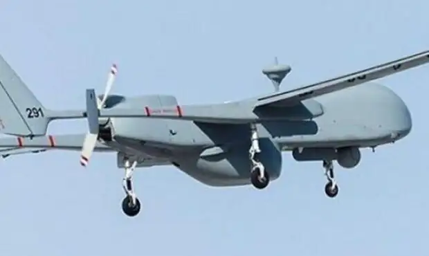 انهدام پهپاد هرون دشمن در کرمان