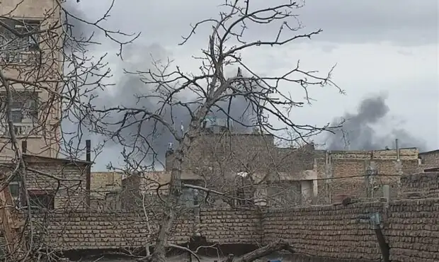 اصابت یک پرتابه به مخزن سوخت در فرودگاه مشهد و شهرک صنعتی نیشابور