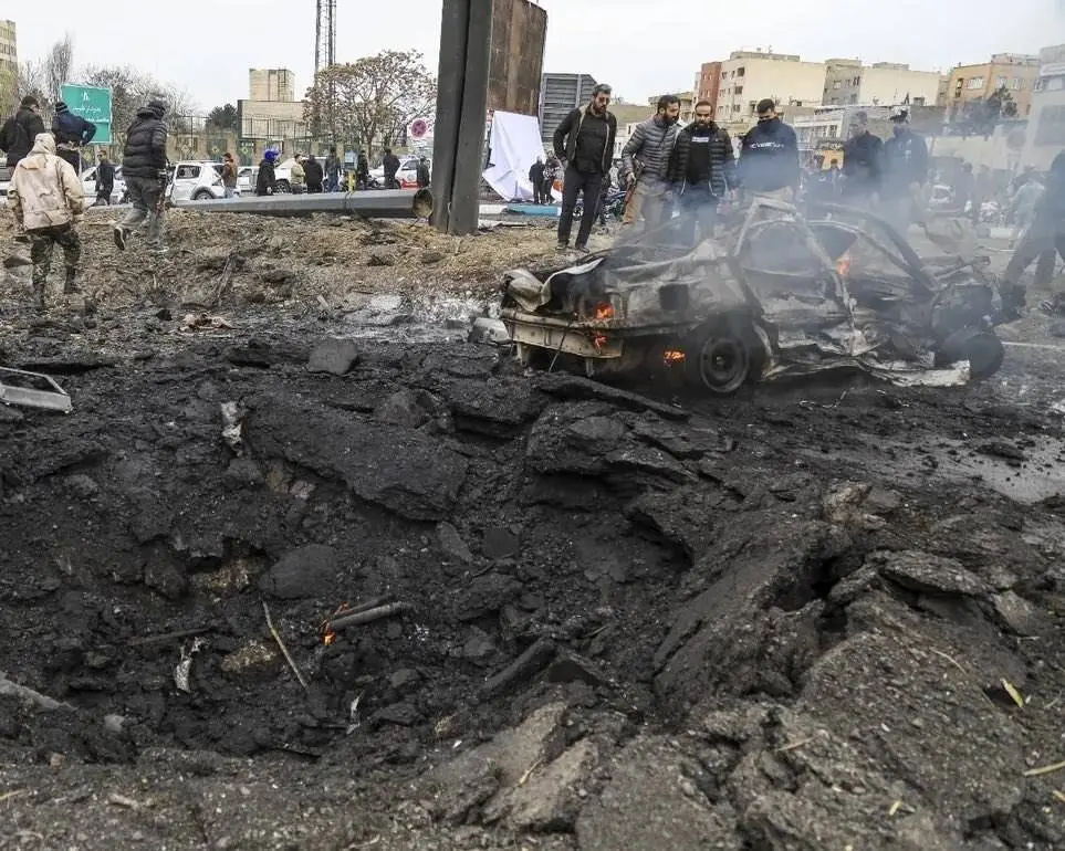 تصاویر آخرالزمانی از حمله موشکی امروز به اتوبان شهید باقری