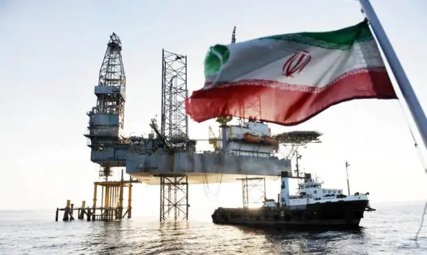 گزارش اکونومیست درمورد تغییر ناگهانی درآمد نفتی ایران نسبت به قبل از جنگ