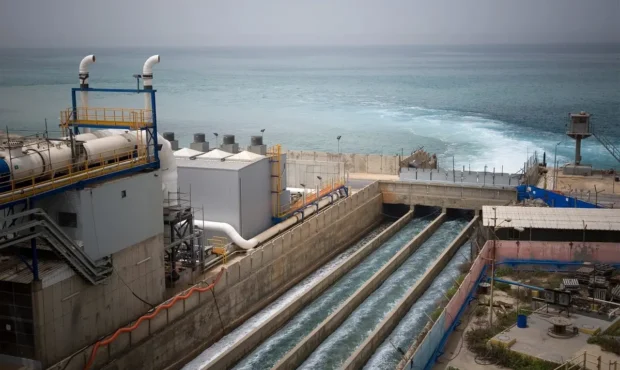 خطر جدی برای اعراب / ۴۰۰ نیروگاه آب شیرین کن در تیررس ایران!