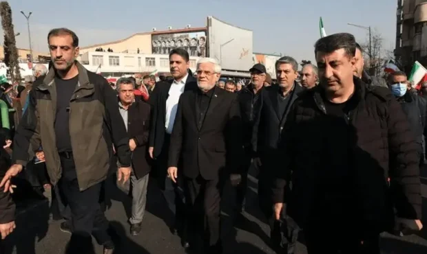 هشدار اساسی عارف به ترامپ درباره خارک