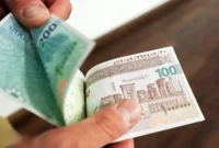 واریزی ۱۵ میلیونی دولت برای این خانوارها / عیدی بزرگ وزیر اقتصاد در ۲۸ اسفند!