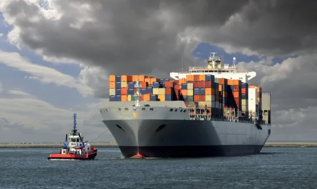 فوری / تصمیم بی‌سابقه بهارستان برای اخذ عوارض از شاهرگ نفت جهان!