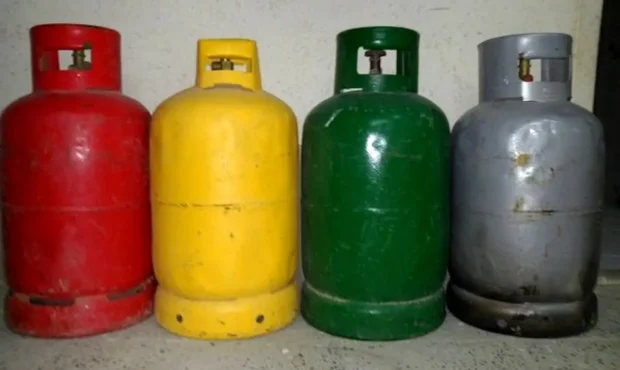 تاوان سنگین حمله به ایران / غارت ۵۲۴ کپسول گاز در یک روز! تاوان سنگین حمله به ایران / غارت ۵۲۴ کپسول گاز در یک روز!