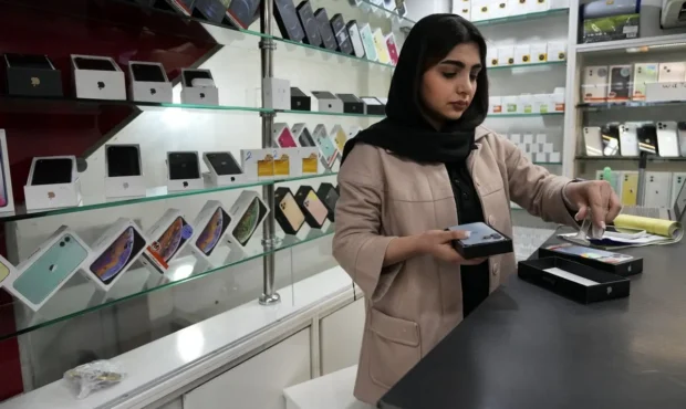 دستور مهم برای موبایل های وارداتی به ایران / جنگ شرایط را تغییر داد