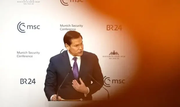 اظهارنظر جنجالی روبیو درباره حمله نظامی آمریکا به ایران/ عملیات تماما در راستای حمایت از مردم ایران است!