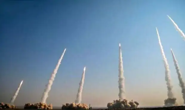 حملات موشکی صبحگاهی ایران و حزب الله به اراضی اشغالی/ آژیر خطر در حیفا به صدا در آمد