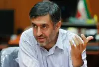 کنایه تند عبدالله گنجی به اظهارات حدادیان درباره ظریف/ مومن به خاطر دیگران جهنم را برای خود اجاره نمی‌کند