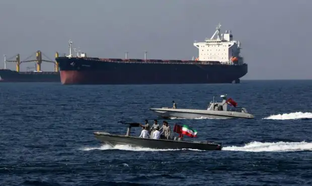 شرط جدید ایران برای عبور از تنگه هرمز / فتحعلی‌زاده تکلیف را روشن کرد