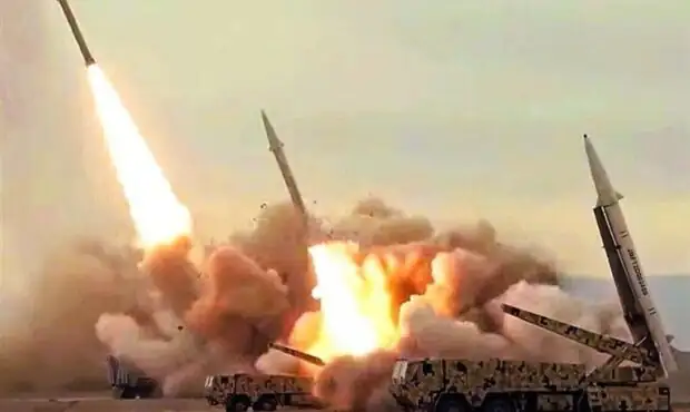 فوری/ حمله موشکی سپاه به پتروشیمی آمریکایی در امارات و بحرین فوری/ حمله موشکی سپاه به پتروشیمی آمریکایی در امارات و بحرین