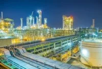 حمله موشکی ایران به غول پتروشیمی عربستان / سابک هدف حمله قرار گرفت