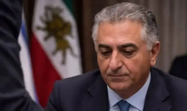 ادعای عجیب رضا پهلوی درمورد حضور مردم در خیابان