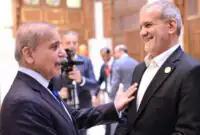 گفت‌وگوی پزشکیان با نخست‌وزیر پاکستان درمورد نقض آتش‌بس/ ایران پاسخ می‌دهد