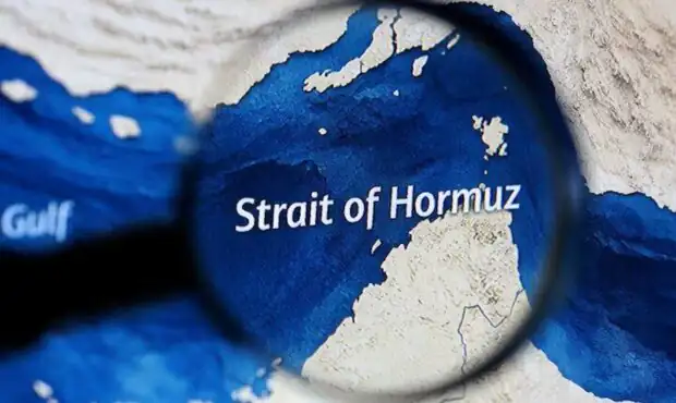 ایران تنگه هرمز را کاملا مسدود کرد/ بازگشت ۱۸۰ درجه‌ای نفتکش‌ها