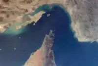 گزارش انبیسی از وضعیت تنگه هرمز/ صف طولانی از کشتیهای چینی در انتظار مجوز برای خروج هستند گزارش انبیسی از وضعیت تنگه هرمز/ صف طولانی از کشتیهای چینی در انتظار مجوز برای خروج هستند