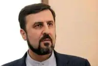 چرا سازمان ملل تجاوز به ایران را حکوم نکرد؟/ سوال غریب آبادی از فرستاده ویژه دبیرکل سازمان ملل