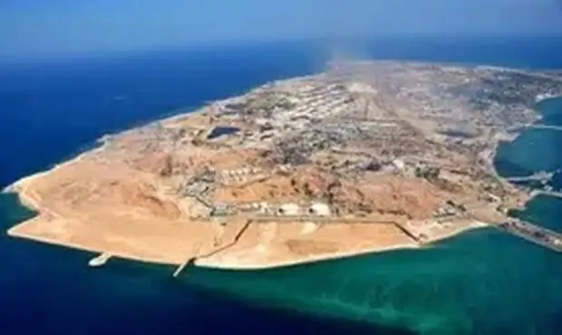 افراد غیرایرانی ساکن در این منطقه را دیپورت کنید