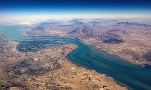  افرادی که شناسنامه ایرانی ندارند از جزایر ایران اخراج شوند