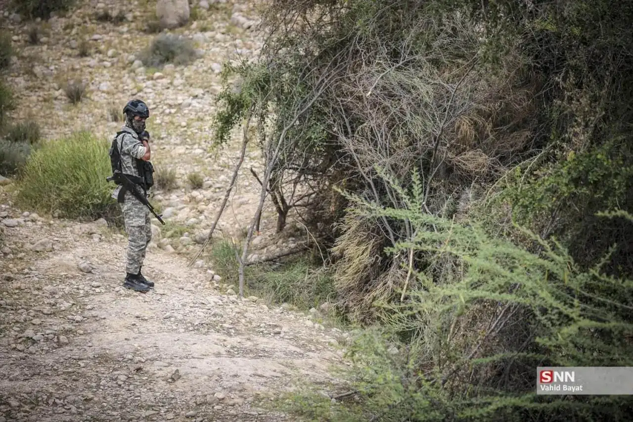 استقرار تکاوران ارتش در سواحل جنوب ایران+ عکس