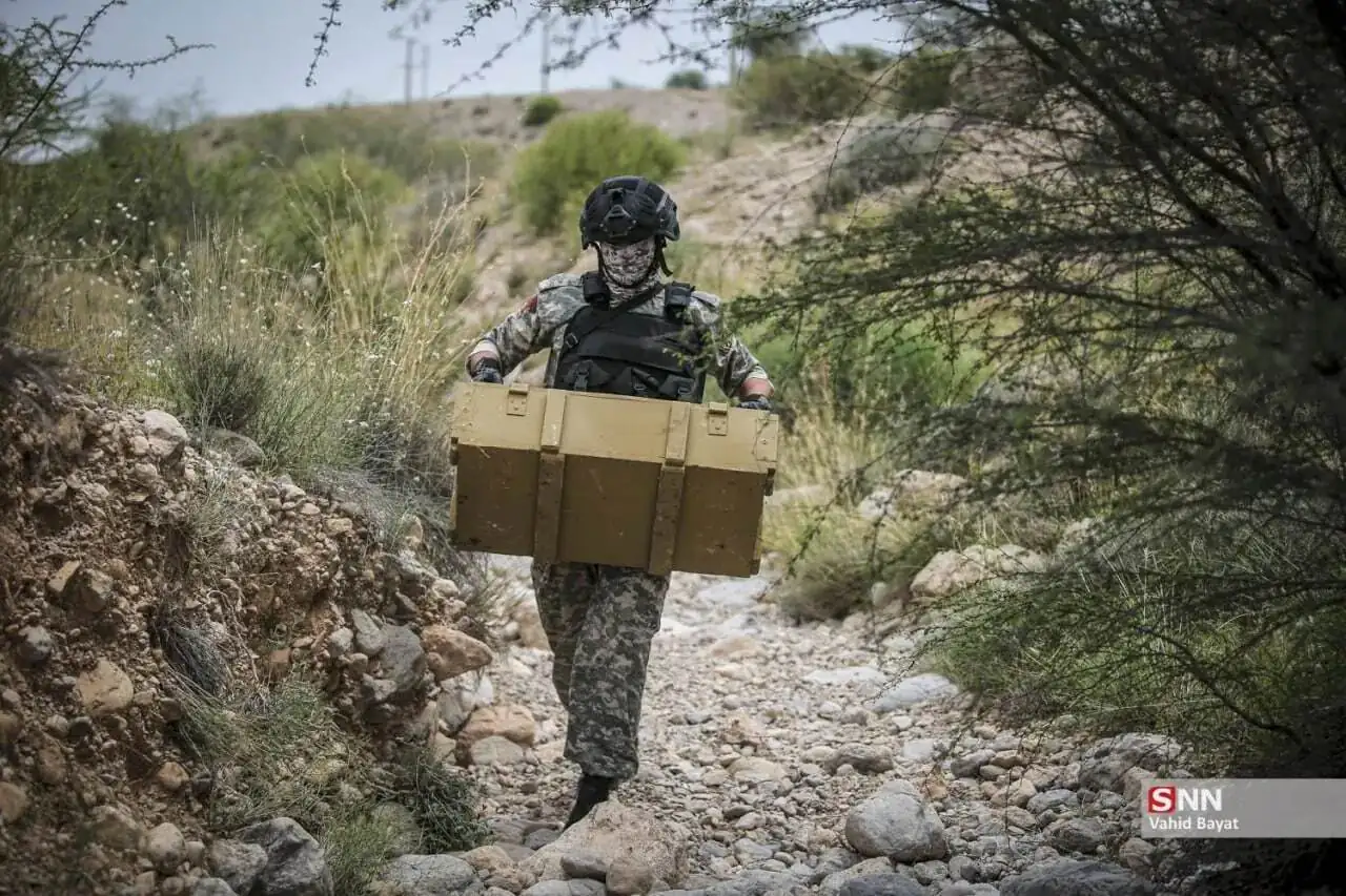 استقرار تکاوران ارتش در سواحل جنوب ایران+ عکس