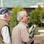 جزئیات وام ۵۰ میلیونی بازنشستگان منتشر شد/ چه کسانی مشمول این تسهیلات شدند؟