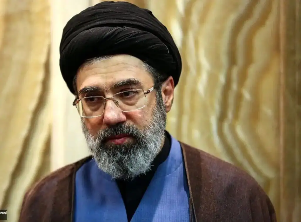خبر مهم ضرغامی از وضعیت سلامت آیت‌الله مجتبی خامنه‌ای