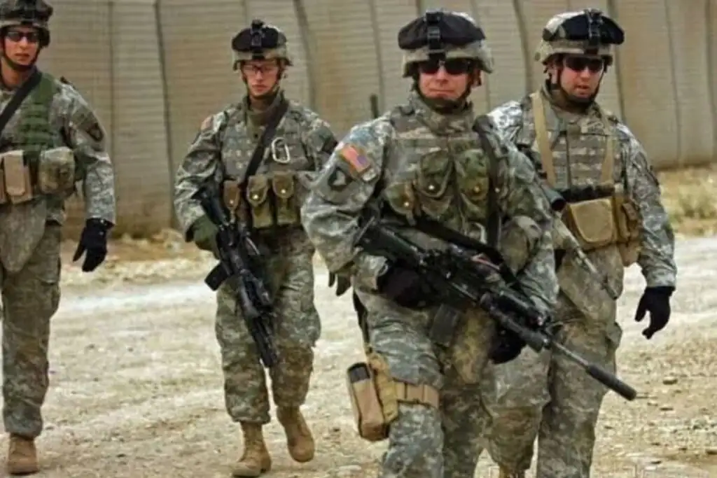 آیا آمریکا به دنبال حمله زمینی به ایران است؟/ گمانه‌ها و واقعیت‌ها