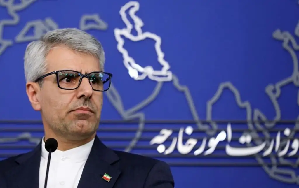 توئیت سخنگوی وزارت امور خارجه درمورد سفر عراقچی به عمان