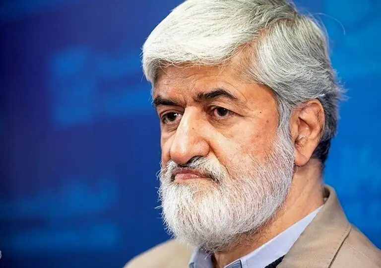 فشار عجیب به علی لاریجانی برای عدم اعلام وصول سوال از احمدی‌نژاد / مطهری فاش کرد